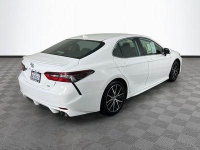 2021 Toyota Camry SE