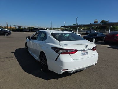 2024 Toyota Camry SE
