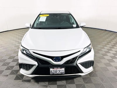 2022 Toyota Camry Hybrid XSE