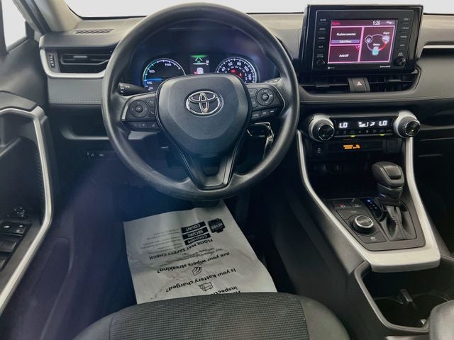 2022 Toyota RAV4 Hybrid LE