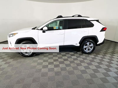 2022 Toyota RAV4 Hybrid LE