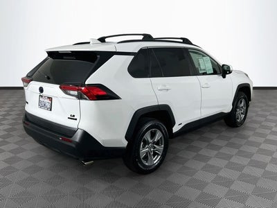 2022 Toyota RAV4 Hybrid LE