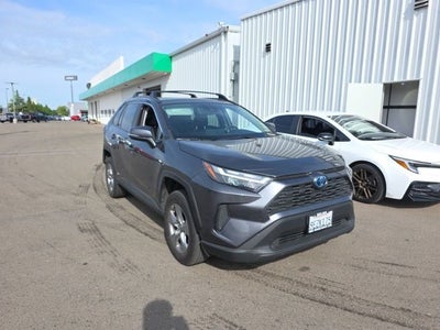 2023 Toyota RAV4 Hybrid XLE