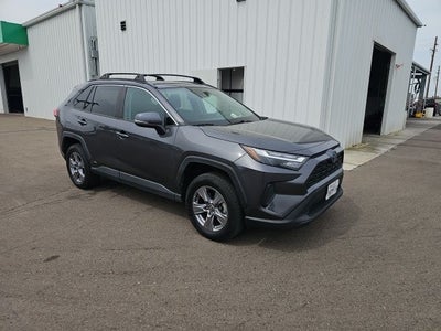 2022 Toyota RAV4 Hybrid XLE