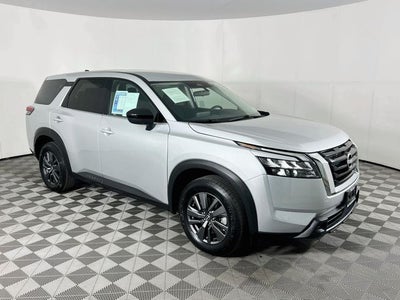 2023 Nissan Pathfinder S