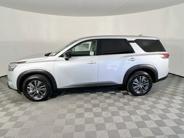 2023 Nissan Pathfinder S