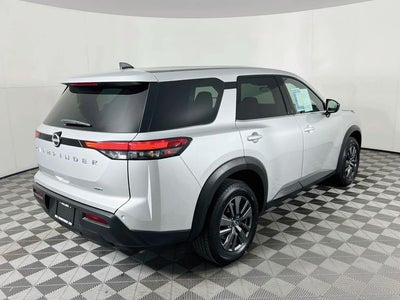 2023 Nissan Pathfinder S