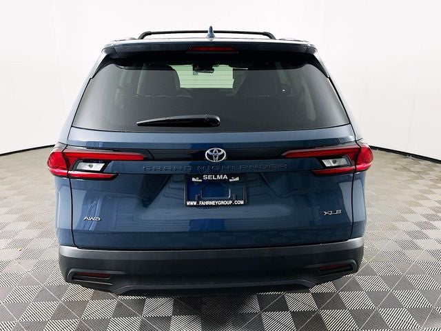 2026 Toyota Grand Highlander XLE