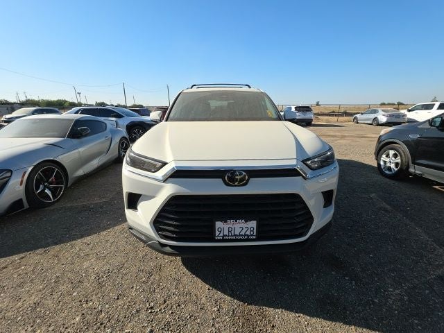 2024 Toyota Grand Highlander Hybrid XLE