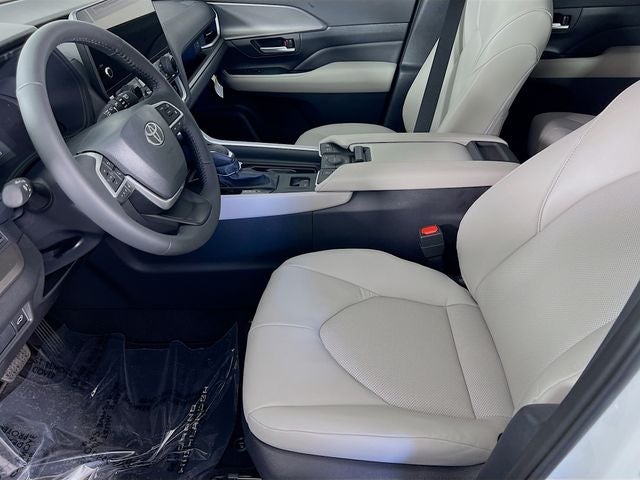 2026 Toyota Grand Highlander Hybrid XLE