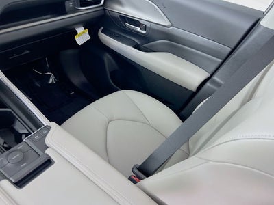 2026 Toyota Grand Highlander Hybrid XLE