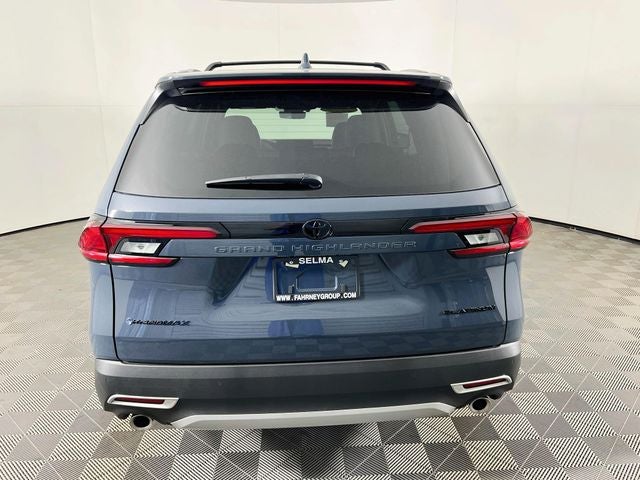 2026 Toyota Grand Highlander Hybrid MAX Platinum