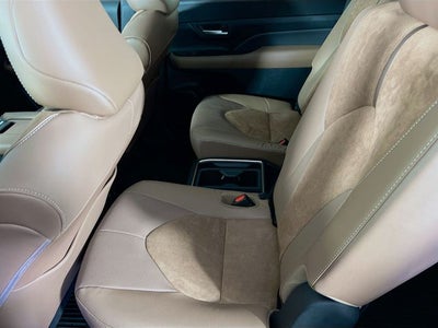 2026 Toyota Grand Highlander Hybrid MAX Platinum