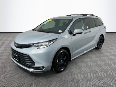2026 Toyota Sienna Woodland Edition