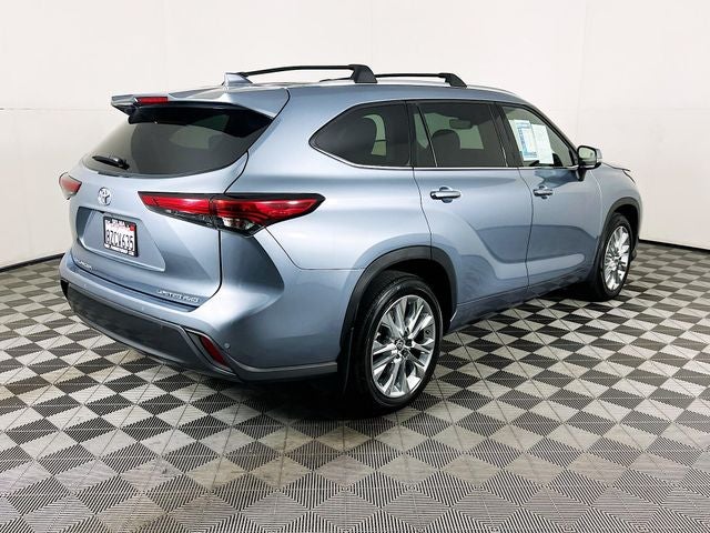 2022 Toyota Highlander Limited