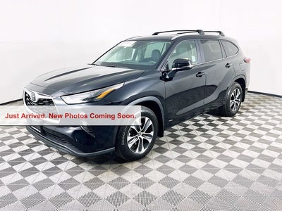 2026 Toyota Highlander Hybrid XLE