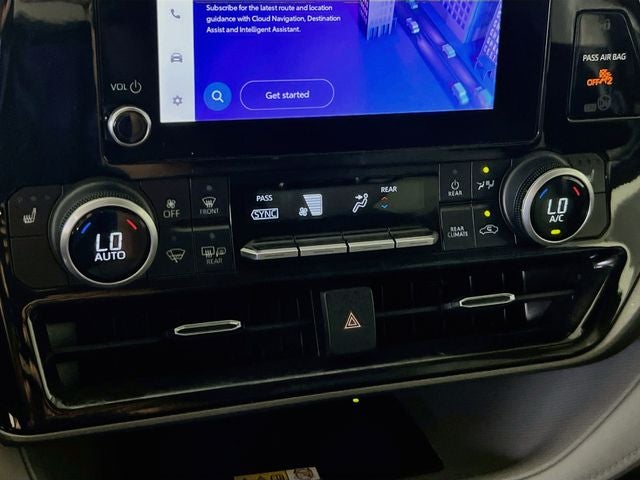 2024 Toyota Highlander Hybrid XLE