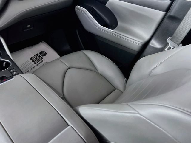 2024 Toyota Highlander Hybrid XLE