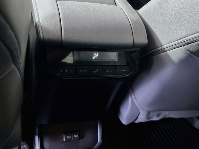 2024 Toyota Highlander Hybrid XLE