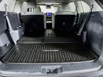 2024 Toyota Highlander Hybrid XLE