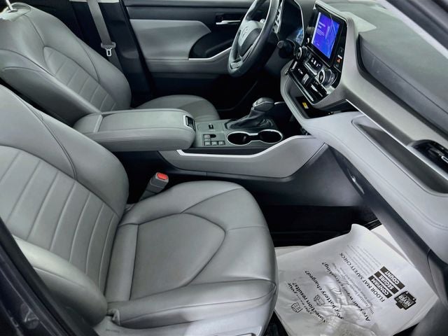 2024 Toyota Highlander Hybrid XLE