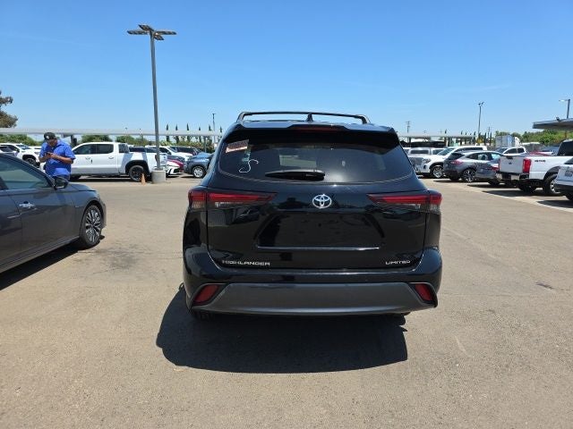 2024 Toyota Highlander Limited