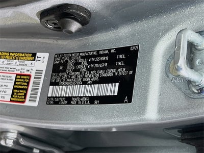 2025 Toyota Highlander LE