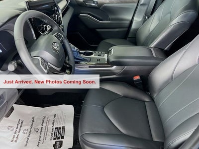 2026 Toyota Highlander Hybrid Limited