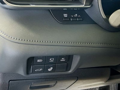 2026 Toyota Highlander Hybrid Limited