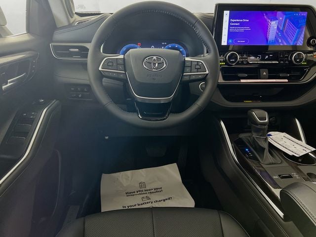 2026 Toyota Highlander Hybrid Limited