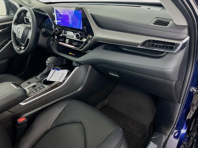 2026 Toyota Highlander Hybrid Limited