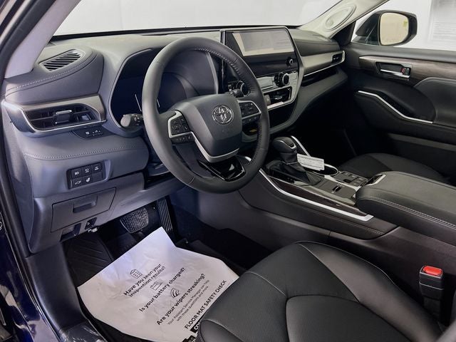 2026 Toyota Highlander Hybrid Limited