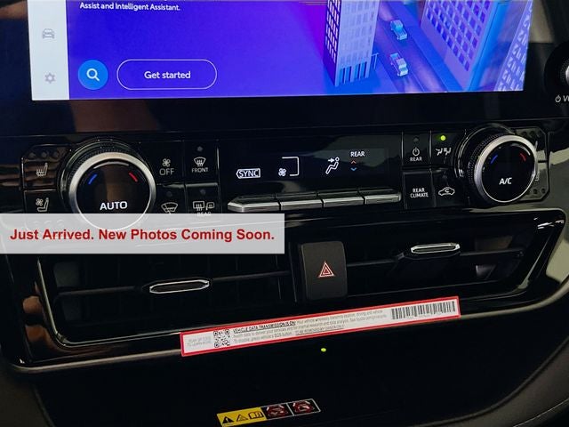 2026 Toyota Highlander Hybrid Limited