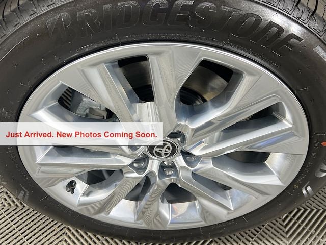 2026 Toyota Highlander Hybrid Limited