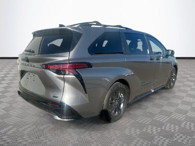 2026 Toyota Sienna XSE 7 Passenger