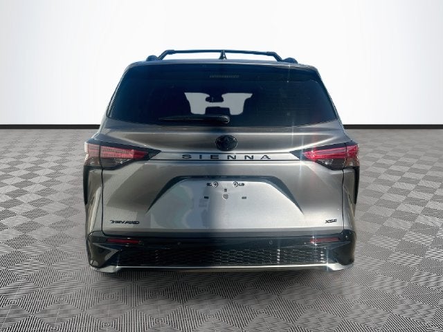 2026 Toyota Sienna XSE 7 Passenger