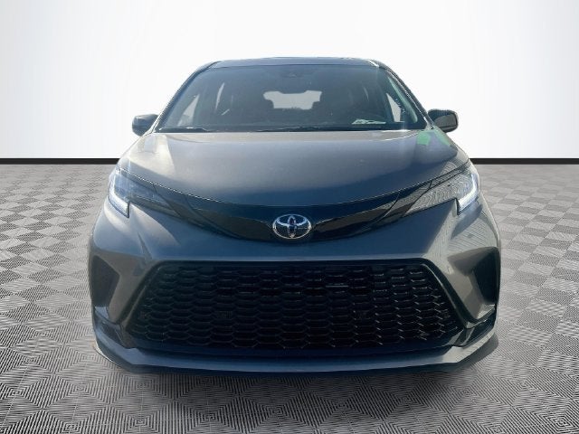 2026 Toyota Sienna XSE 7 Passenger
