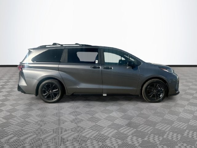 2026 Toyota Sienna XSE 7 Passenger