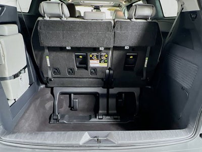 2025 Toyota Sienna XLE 8 Passenger