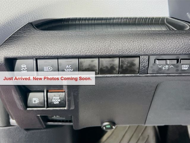 2026 Toyota Sienna XLE 7 Passenger