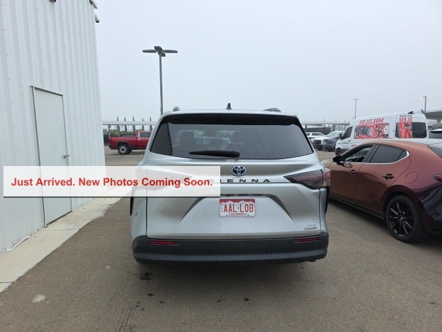 2024 Toyota Sienna XLE