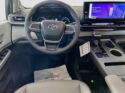 2026 Toyota Sienna XLE 7 Passenger
