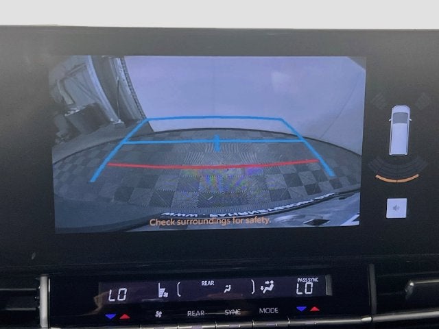 2025 Toyota Sienna XLE 8 Passenger