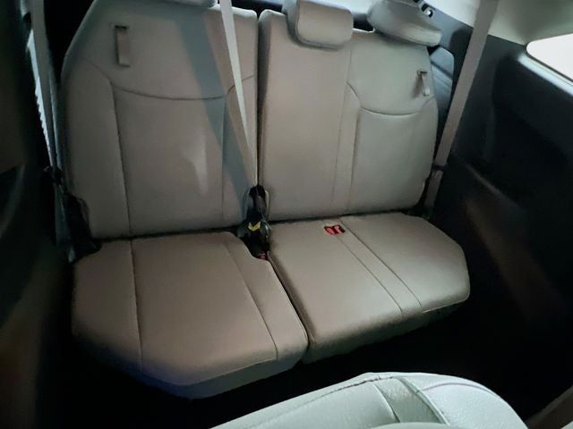 2025 Toyota Sienna XLE 8 Passenger