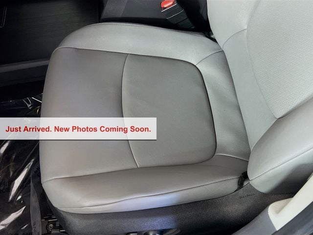 2024 Toyota Sienna XLE 8 Passenger