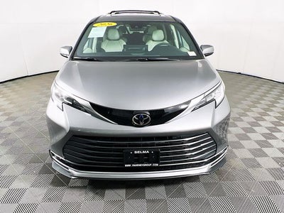 2026 Toyota Sienna Limited 7 Passenger