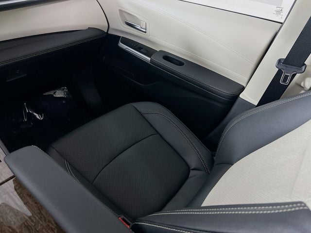 2026 Toyota Sienna Limited 7 Passenger