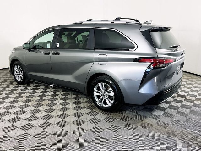 2026 Toyota Sienna Limited 7 Passenger