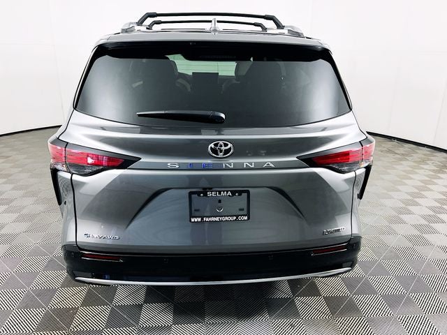 2026 Toyota Sienna Limited 7 Passenger