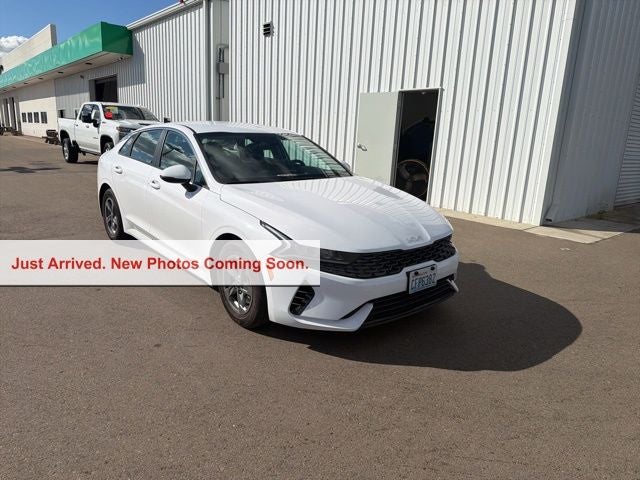 2023 Kia K5
